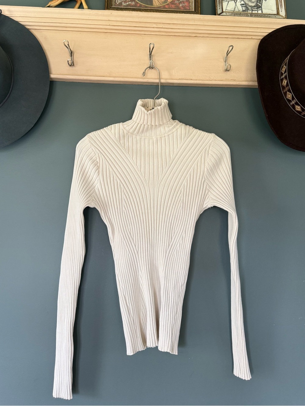 Cache ivory Cream silk blend Ribbed Turtleneck top Sweater sz medium
